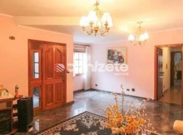 Casa · 350m² · 3 Quartos · 4 Vagas · Casa à venda em Sacomã, SP – 3 quartos, 1 suíte, 4 vagas, mobiliada