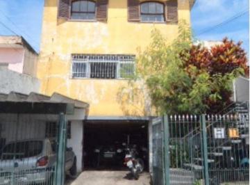 Casa · 233m² · 4 Quartos · 6 Vagas · Casa à venda - no Parque São Lucas
