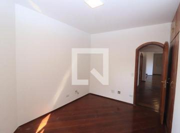 Sobre o imóvel: Apartamento muito amplo no 4. andar com 4 suítes, 5 vagas na gar · Apartamento para Aluguel - Tatuapé, 4 Quartos, 216 m² - São Paulo