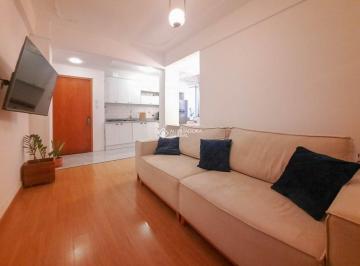 Apartamento · 67m² · 2 Quartos · 2 DORMITORIOS COM SACADA NO CENTRO HISTORICO!
