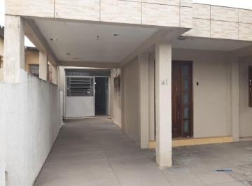 Casa · 140m² · 2 Quartos · 2 Vagas · Casa de 2 Quartos e 2  vagas de garagem no Parque Granja em Cachoeirinha.