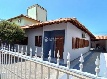 Casa · 200m² · 5 Quartos · 2 Vagas · Auxiliadora Predial aluga, ampla casa de 5 dormitórios,situada no bairro Campeche.