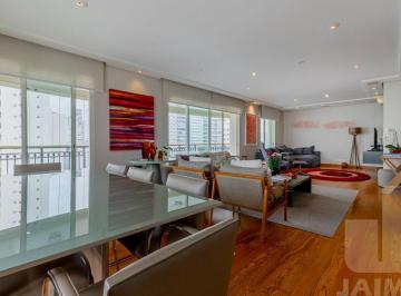 Apartamento · 228m² · 3 Quartos · 4 Vagas · Apartamento em andar alto com 3 quartos, 3 suites e 4 vagas em Perdizes