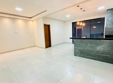 202603252337088601.jpg · Casa para Venda em Cuiabá, Jardim Califórnia, 3 dormitórios, 1 suíte, 3 banheiros, 2 vagas