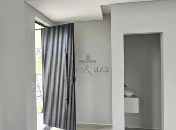 Casa · 253m² · 3 Quartos · 2 Vagas · Oportunidade - Casa Térrea em Condomínio - Reserva Aruanã - Loteamento Floresta - 3 Suítes - 174m².