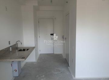 Apartamento · 21m² · 1 Quarto · Apartamento tipo Studio, próximo ao Metrô Tatuapé, 21m², 1 dormitório com varanda.
