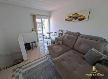 44e34e2f82b40c1b745674db028700d21431d720 · Casa sobreposta superior com 2 dormitórios à venda, 75 m² por R$ 380.000,00 - Vila Santa Rosa - Guar