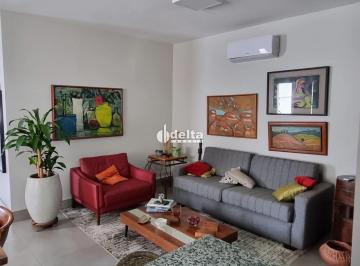Apartamento · 86m² · 2 Quartos · 2 Vagas · Apartamento residencial com 2 quartos sendo 1 suíte disponível para venda no bairro Tabajaras em Ube
