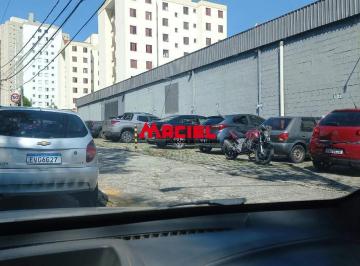 Comercial · 774m² · 30 Vagas · Excelente Galpão Comercial para Empresas de Grande Porte