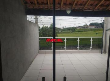 Casa · 109m² · 4 Quartos · 2 Vagas · Casa no Jardim Pararangaba 4 dormitórios
