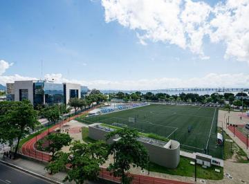 5d20011ed80048f2ada698bc46475240ced42618 · Prédio novo,de frente para Baia De Guanabara,Apartamento de 1ª locação, próximo ao plaza shopping,ba