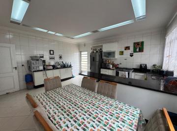 a131aa61131dbc55d64736b9006330e2671b561c · Casa com 7 dormitórios à venda, 340 m² por R$ 800.000,00 - Vila Martins - Carapicuíba/SP