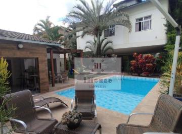 d79799249c7da5b18f25b243cc3f65f5050568cc · Excelente casa no Castelo com piscina, quintal e espaço gourmet!