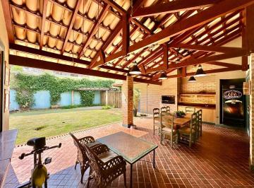 36a95a86ba7f6ac9e176d651c82209594c1e3fc1 · Casa com 4 dormitórios à venda, 457 m² por R$ 2.395.000,00 - Granja Viana - Embu das Artes/SP