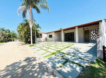 Casa · 310m² · 5 Quartos · 4 Vagas · Casa de Condomínio com 5 quartos, Praia do Lázaro, Ubatuba - R$ 3.2 mi, Cod: 2929