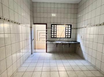 Apartamento · 2 Quartos · OPORTUNIDADE! APARTAMENTO DE 02 QUARTOS SENDO 01 SUÍTE DISPONÍVEL PARA LOCAÇÃO NO CENTRO