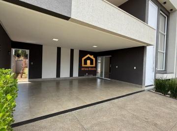 Casa · 213m² · 4 Quartos · 4 Vagas · 042REVENDA - Casa Térrea Condomínio Portal do Sol Green – Goiânia GO