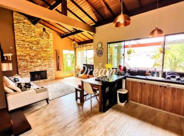 Imagem 1 · Casa de Condomínio para venda em Teresópolis