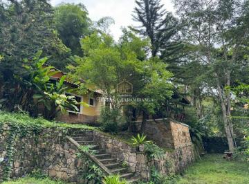 Casa · 180m² · 6 Quartos · 4 Vagas · Refugio exclusivo na serra: casa com 6 suites a poucos minutos do centro de Guaramiranga.