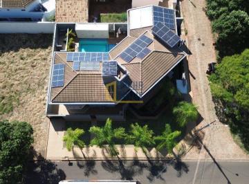 Casa · 497m² · 4 Quartos · 2 Vagas · Residencia de Alto Padrao a Venda – Sofisticacao, Conforto e Exclusividade