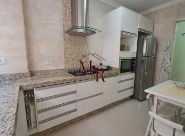 l9jsdbo2owmyzjkwn2vjnjvh_md · APARTAMENTO TODO MOBILIADO 300MT DA PRAIA