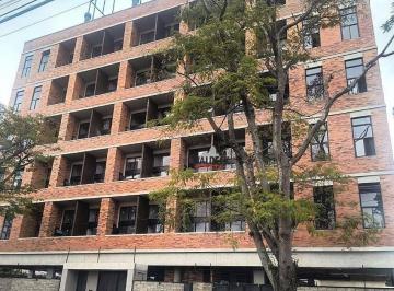 51095115ce2f72cf75bc5a727bbfca1ca3427937 · Studio à venda no bairro Prado Velho