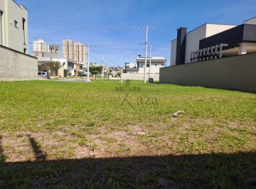 Terreno · 453m² · Oportunidade - Terreno em Condomínio - Urbanova - Condomínio Vivant - 451m².