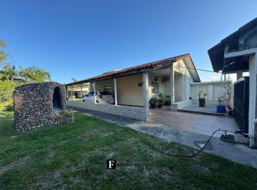 Casa · 952m² · 3 Quartos · 2 Vagas · Casa com amplo terreno à venda em Shangri-lá