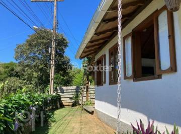 0abfb177 · Casa, 2 dormitórios, 175 m², em Barra da Lagoa