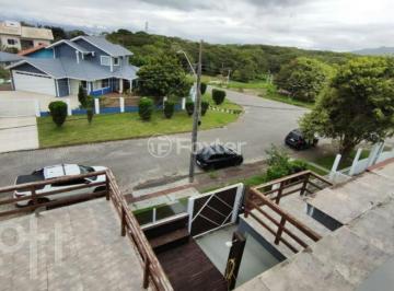 d51e4d79 · Casa, 3 dormitórios, 143 m², em Campeche