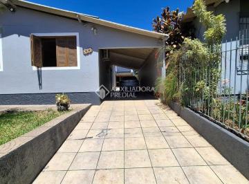 Casa · 225m² · 3 Quartos · 3 Vagas · casa residência bem distribuída, com layout funcional e anexo de acabamento diferenciado, ideal para