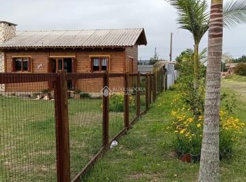 Casa · 50m² · 1 Quarto · Exclusivo chalé de 1 dormitório em Arroio do Sal