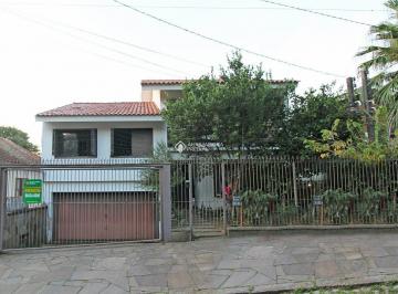 Casa · 450m² · 5 Quartos · 4 Vagas · Casa à venda na Vila Ipiranga, Porto Alegre
