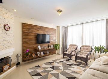 Casa · 216m² · 3 Quartos · 4 Vagas · Sobrado à venda com 3 quartos no São Braz em Curitiba
