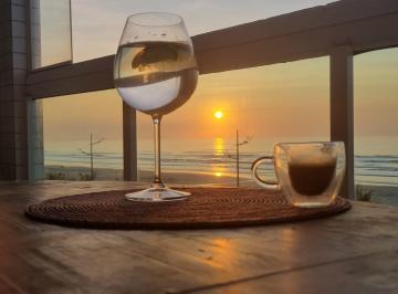 Apartamento · 86m² · 2 Quartos · 1 Vaga · Apartamento de frente para o mar em Praia Grande SP