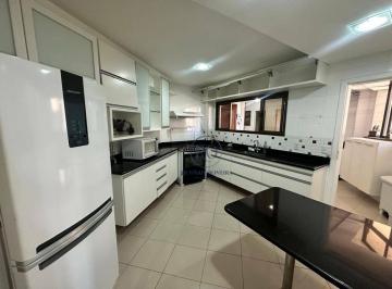 107099778f1b442bb664f173a7658012e08cbde0 · Apartamento Residencial / Praia da Costa