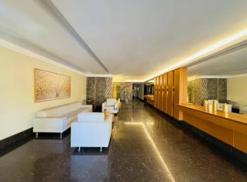 d6ea14d54d92f378af8ebfd60955ea8996f47fae · Amplo apartamento no Ed Ilha de Capri