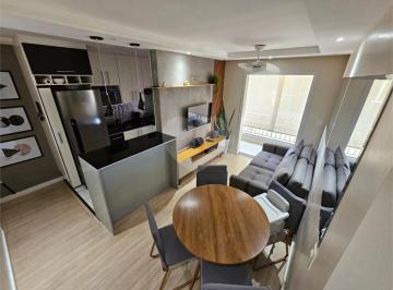 Apartamento de 2 quartos, São Paulo · Apartamento de 2 dormitórios com varanda 1 vaga, condomínio com lazer piscina