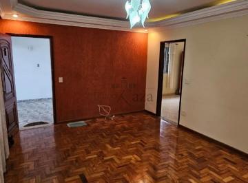 Casa · 250m² · 4 Quartos · 4 Vagas · Casa - Jardim Ismênia - 4 Dormitórios - 153m².