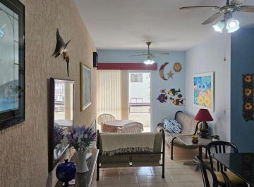 Apartamento de 3 quartos, Cabo Frio · Apartamento Linear no 3º Piso Mobiliado no Marlin há 100 Mts. do Forte à Venda