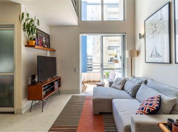 Apartamento de 1 quarto, São Paulo · Apartamento duplex à venda em Vila Madalena