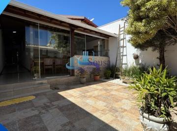Casa · 110m² · 3 Quartos · 2 Vagas · Casa - Venda - Jardim Brasilia