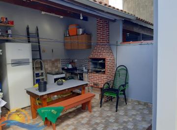 Foto 01 · Imperdível casa à venda em Itanhaém-SP, Jardim Magalhães: 2 quartos, 1 banheiro, 1 vaga de garagem e