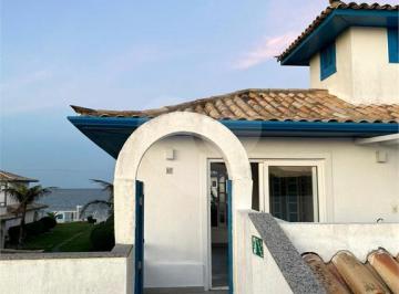Casa · 53m² · 1 Quarto · 1 Vaga · Condomínio com 1 quartos à venda em Manguinhos - RJ