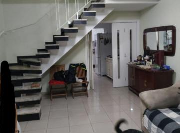 Casa de 3 quartos, São Paulo · Sobrado 3 qurtos todos suites 6 vagas quintal churtrasquieita Bairro jardim da Gloria