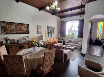 Casa · 269m² · 4 Quartos · 1 Vaga · Um Lugar Imoveis vende: Excelente casa no conjunto do Basa, localizado na Av. Tavares Bastos n 248 -