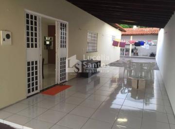Casa Residencial à Venda no Bairro Uruguai, Teresina-PI · Casa Residencial à Venda no Bairro Uruguai, Teresina-PI