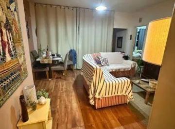 Casa · 174m² · 3 Quartos · 1 Vaga · Casa com 2 Imóveis + Salão em Terreno de 525m² | Ideal para Renda por R$ 345.000