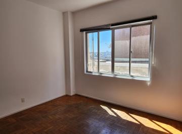 Apartamento · 52m² · 2 Quartos · Apartamento à venda no Centro - Caxias do Sul