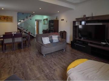 Casa · 205m² · 3 Quartos · 8 Vagas · CASA COM TRÊS DORMITÓRIOS À VENDA NO PARQUE SANTA ISABEL EM ITUPEVA